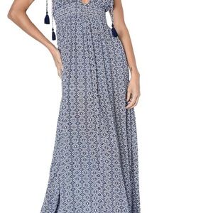 Lulu's Navy and White Patterned Maxi Dress
